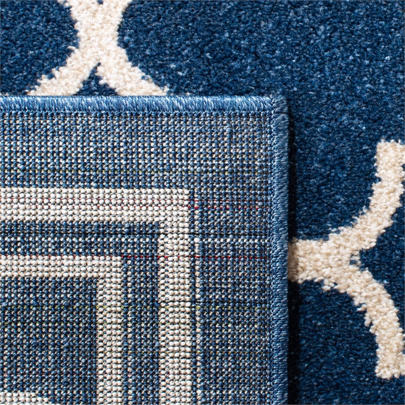 Safavieh Amherst Navy Indoor Outdoor Rug - 4' x 6'