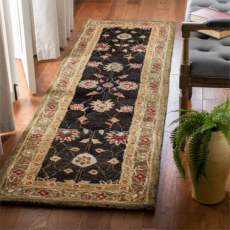 Safavieh Anatolia Black Traditional Rug - Runner 2'3