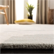 Safavieh Bella Grey Country Rug - 5' x 8'