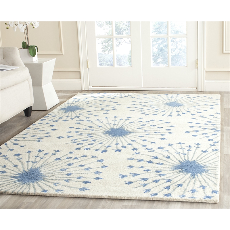 Safavieh Bella Beige Contemporary Rug - 4' x 6'
