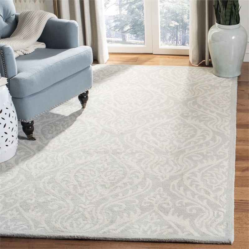 Safavieh Bella Silver Country Rug - 9' x 12'
