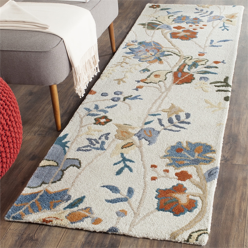 Safavieh Blossom Red Blue Country Rug - 4' x 6'