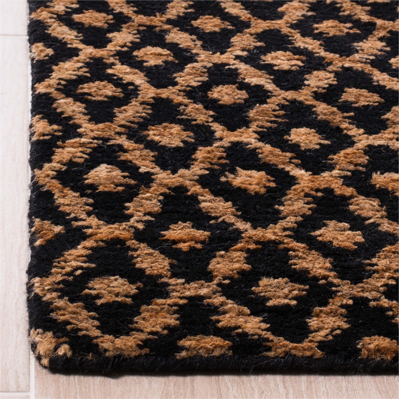 Safavieh Bohemian Black Contemporary Rug - Runner 2'6
