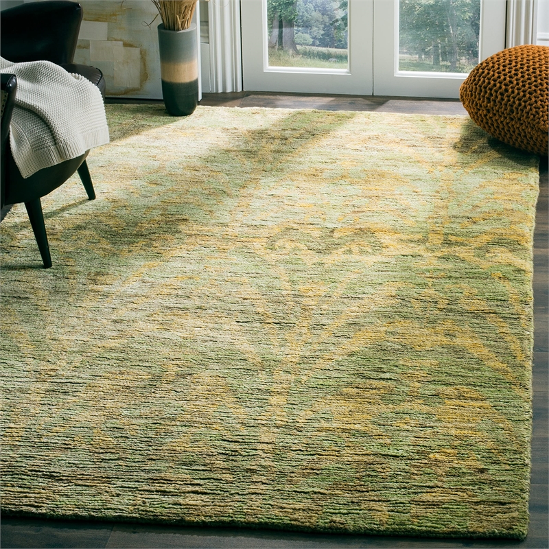 Safavieh Bohemian Green Contemporary Rug - 4' x 6'