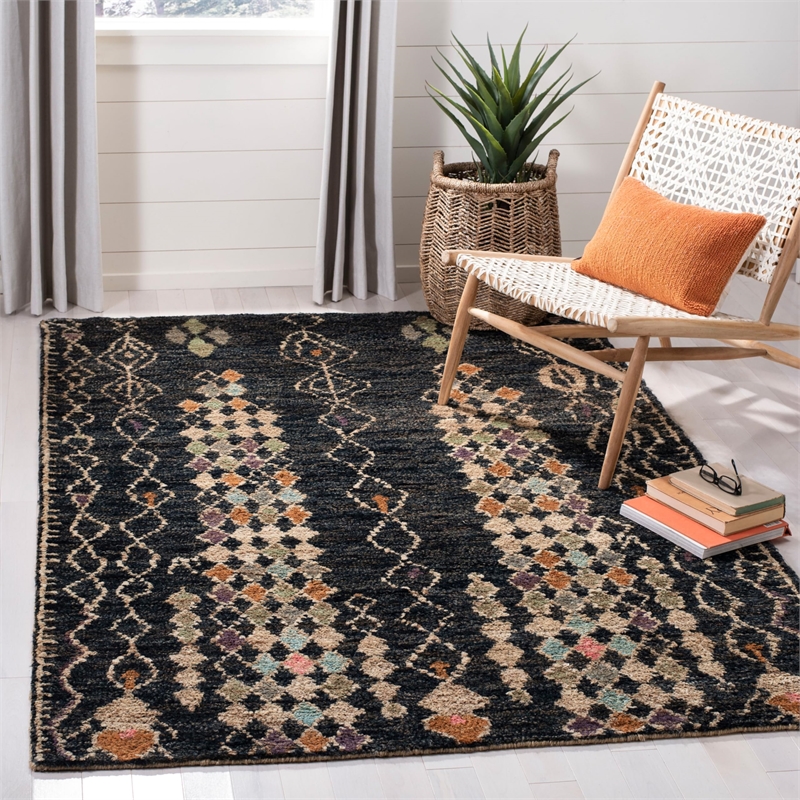 Safavieh Bohemian Black Contemporary Rug - 5' x 8'