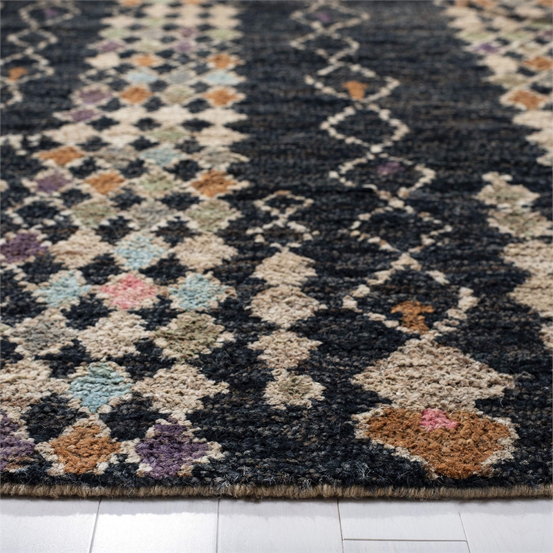 Safavieh Bohemian Black Contemporary Rug - 5' x 8'