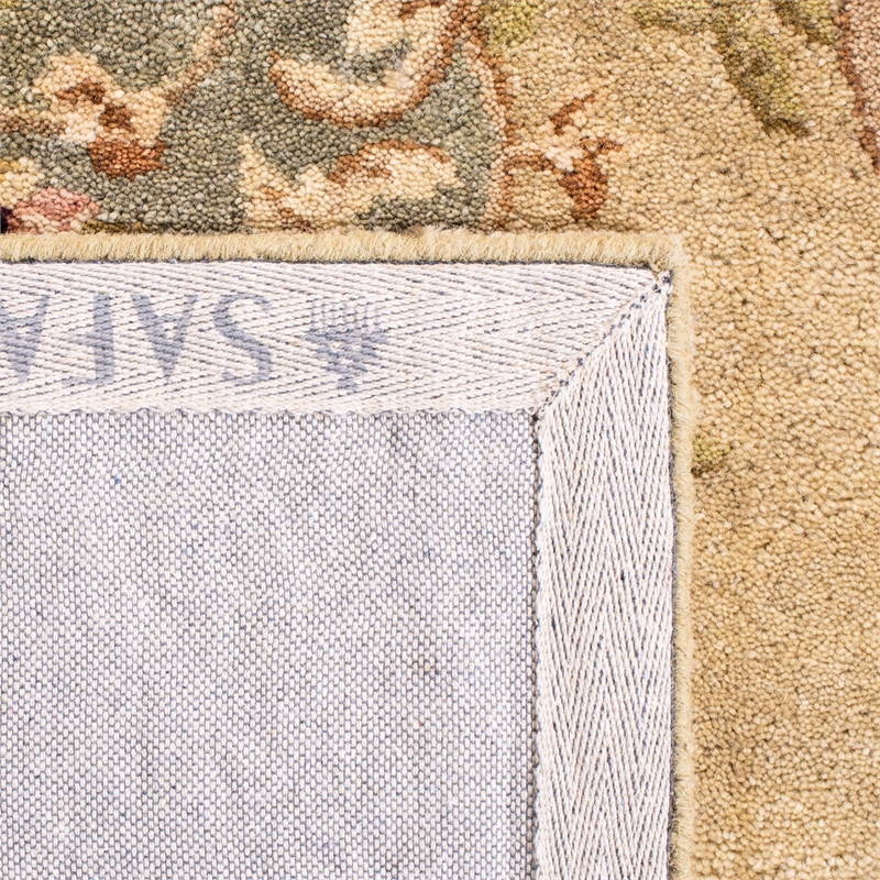 Safavieh Bergama Ivory Traditional Rug - 12' x 15'