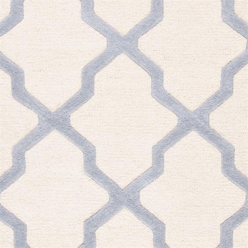 Safavieh Cambridge Ivory Transitional Rug - 6' x 9'
