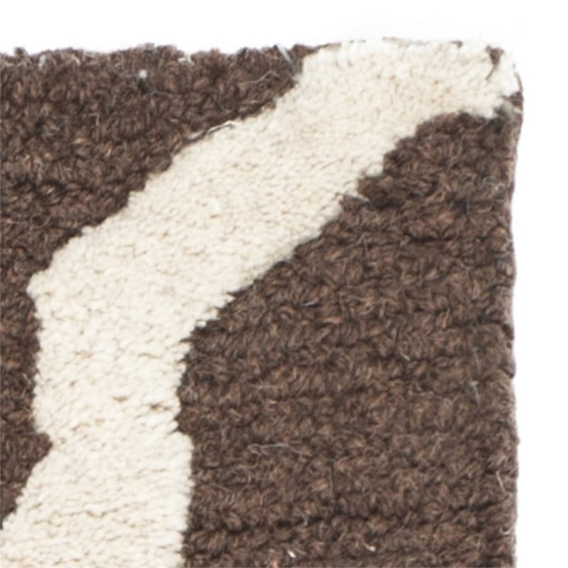 Safavieh Cambridge Dark Brown Transitional Rug - Runner 2'6