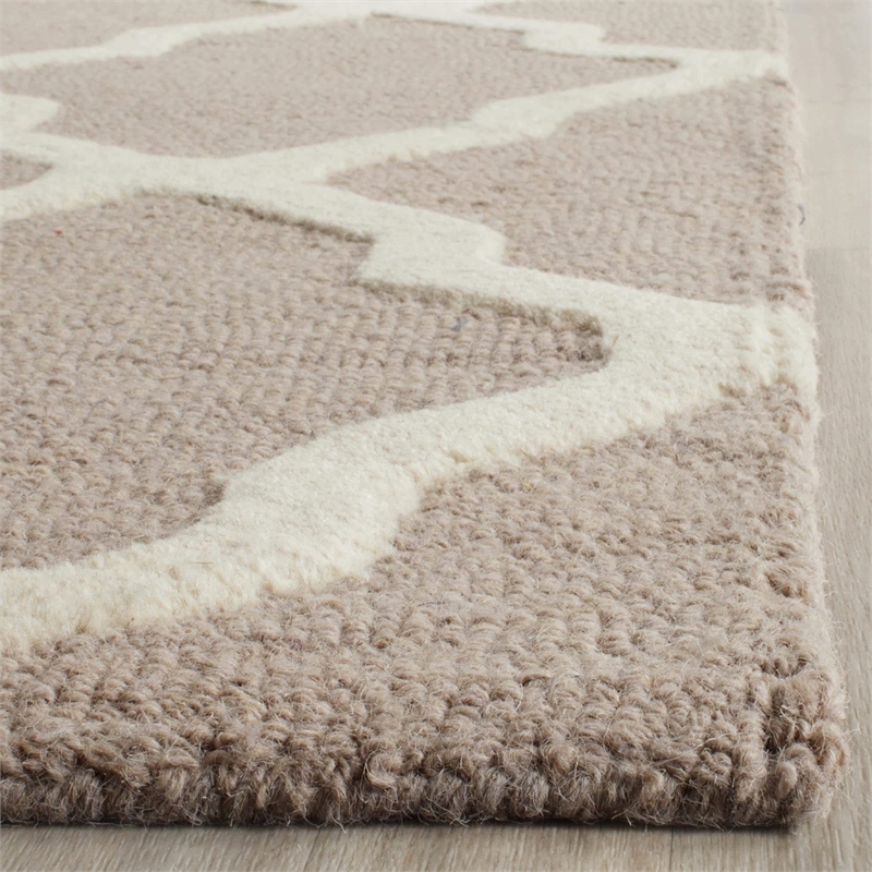 Safavieh Cambridge Beige Transitional Rug - 12' x 18'