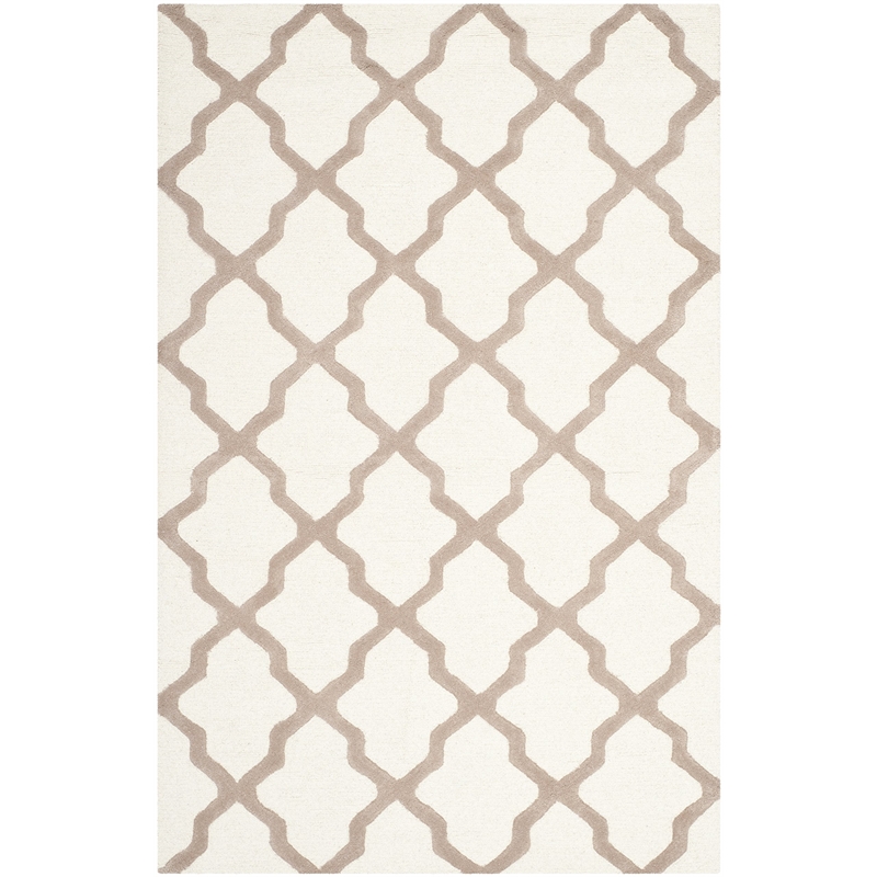 Safavieh Cambridge Ivory Transitional Rug - 5' x 8'