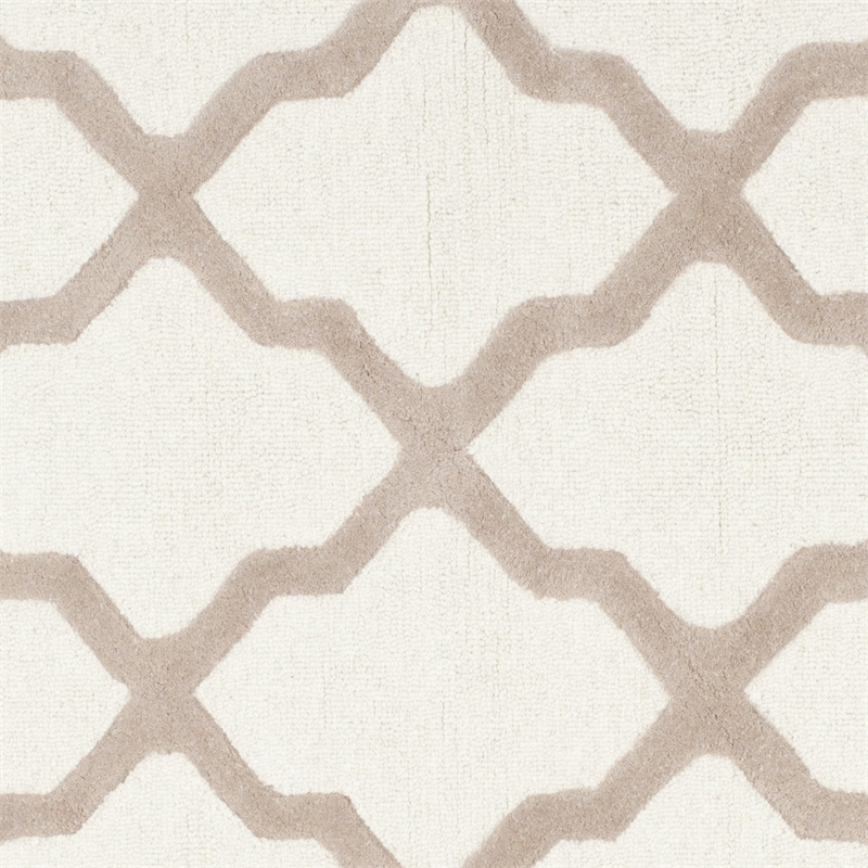 Safavieh Cambridge Ivory Transitional Rug - Round 6'