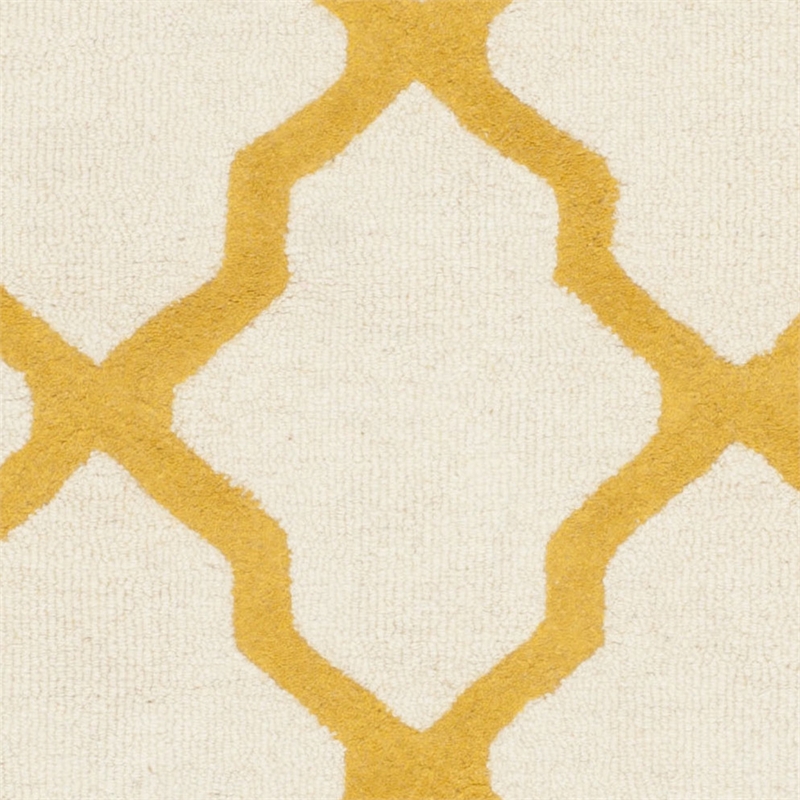 Safavieh Cambridge Ivory Transitional Rug - 6' x 9'