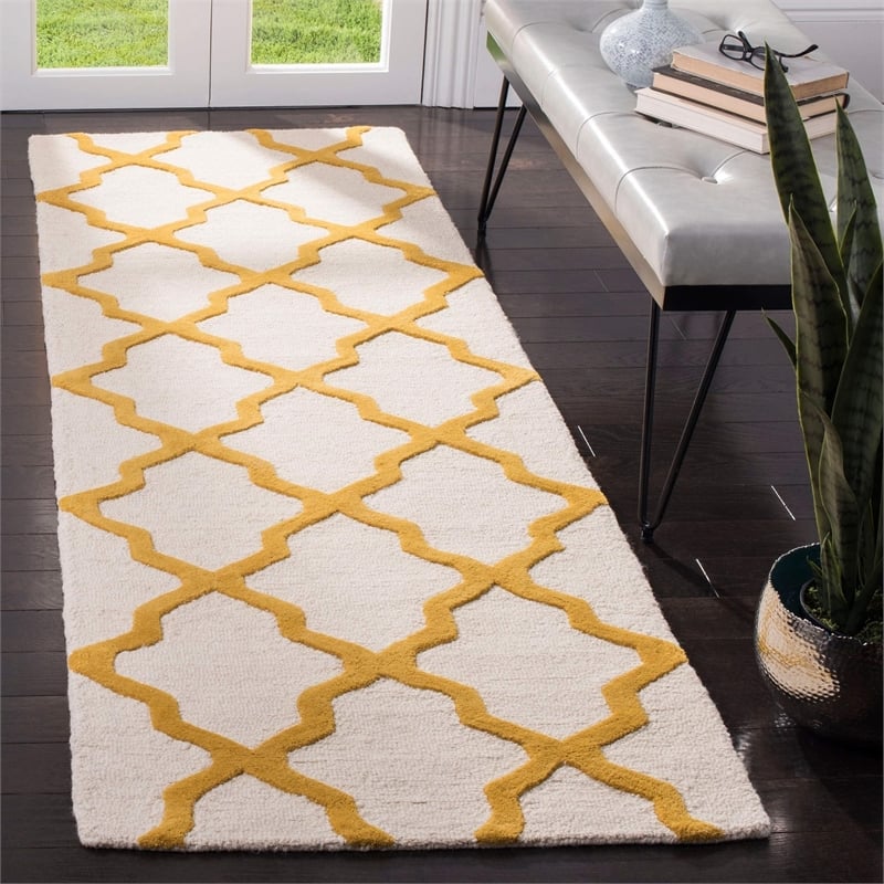 Safavieh Cambridge Ivory Transitional Rug - Runner 2'6