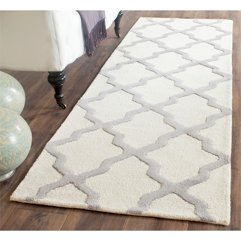Safavieh Cambridge Ivory Transitional Rug - Runner 2'6