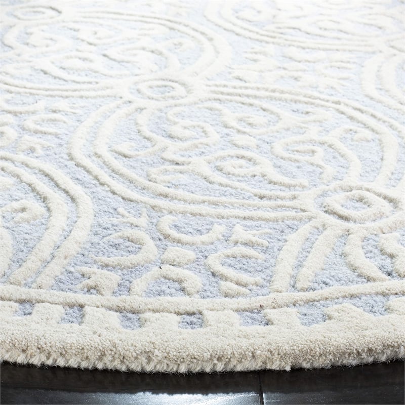 Safavieh Cambridge Light Blue Transitional Rug - Round 10'