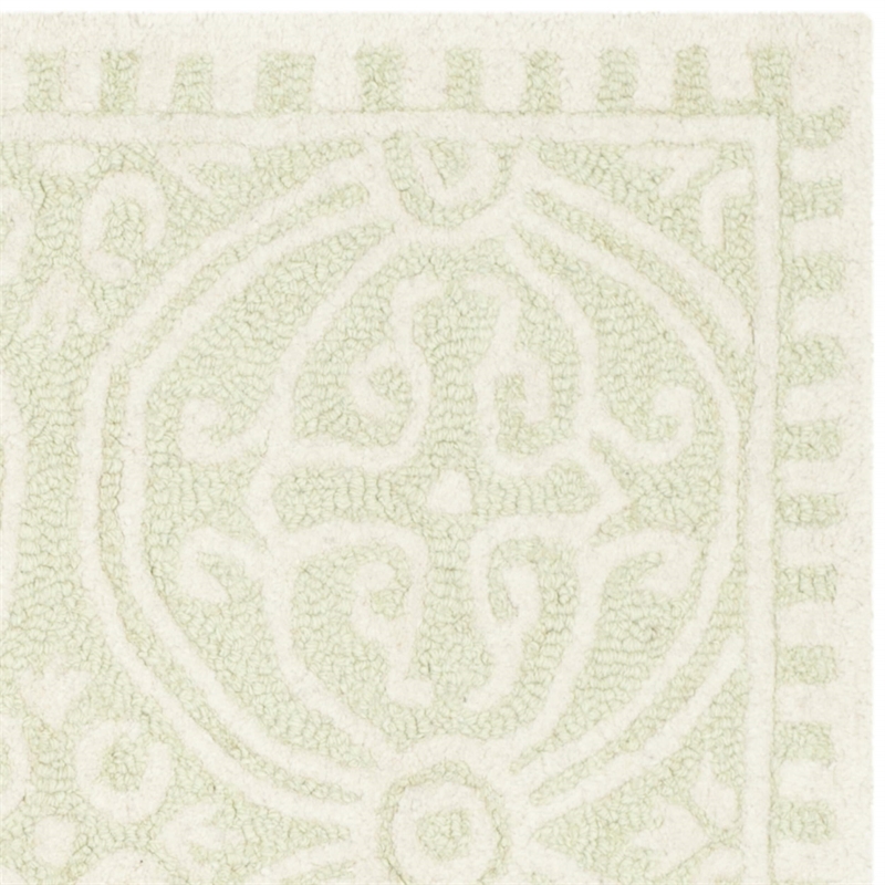 Safavieh Cambridge Light Green Transitional Rug - Square 6'