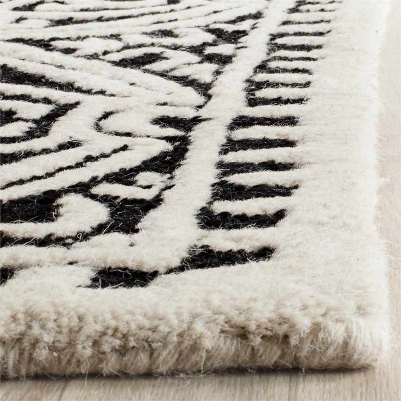 Safavieh Cambridge Black Transitional Rug - Square 6'