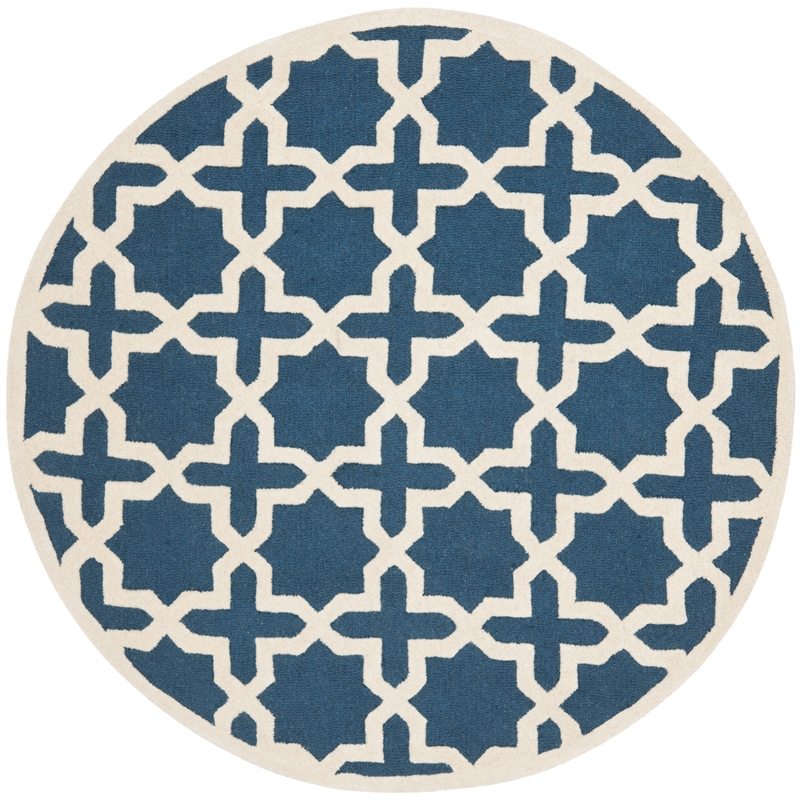 Safavieh Cambridge 8' X 8' Round Wool Hand Tufted Rug in Navy / Ivory
