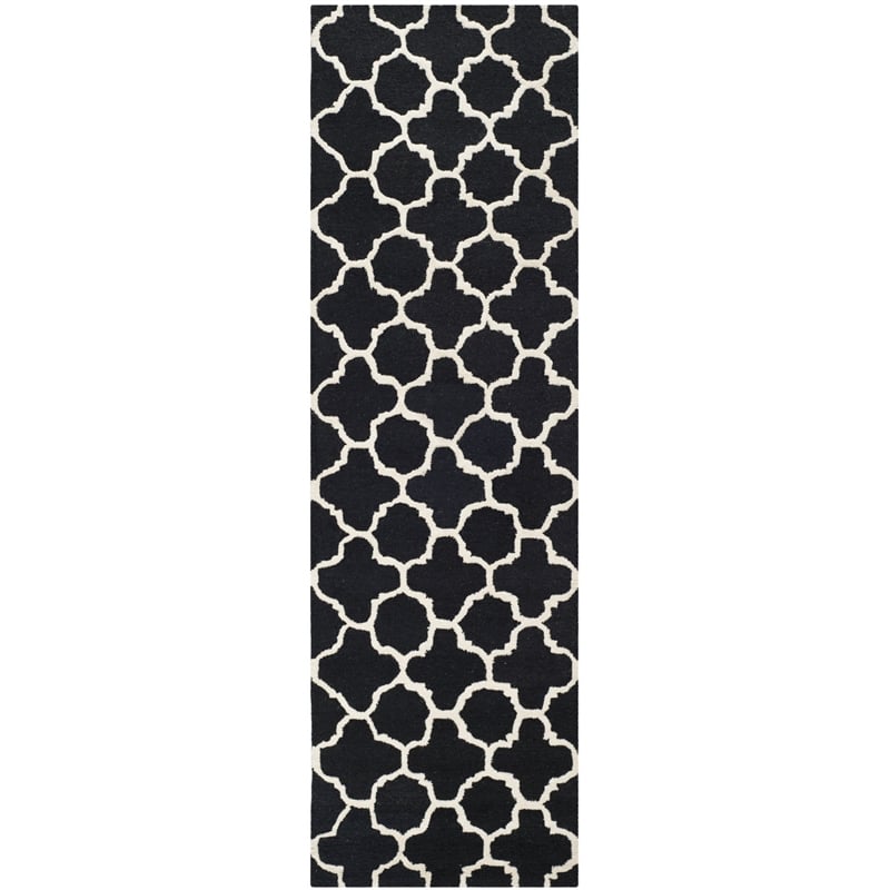 Safavieh Cambridge Black Transitional Rug - Runner 2'6