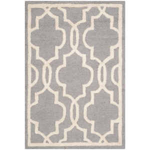 Safavieh Cambridge 2' X 3' Wool Hand Tufted Rug in Silver / Ivory