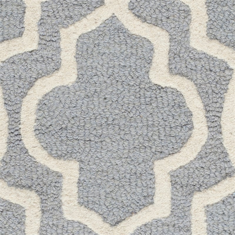 Safavieh Cambridge 2'-6