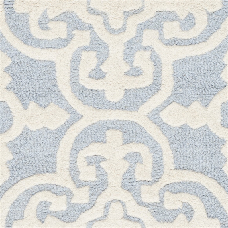 Safavieh Cambridge Light Blue Transitional Rug - Runner 2'6
