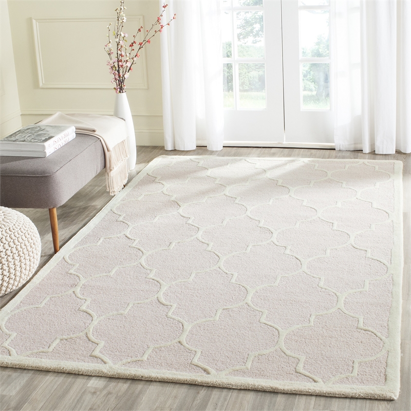 Safavieh Cambridge Light Pink Transitional Rug - 6' x 9'