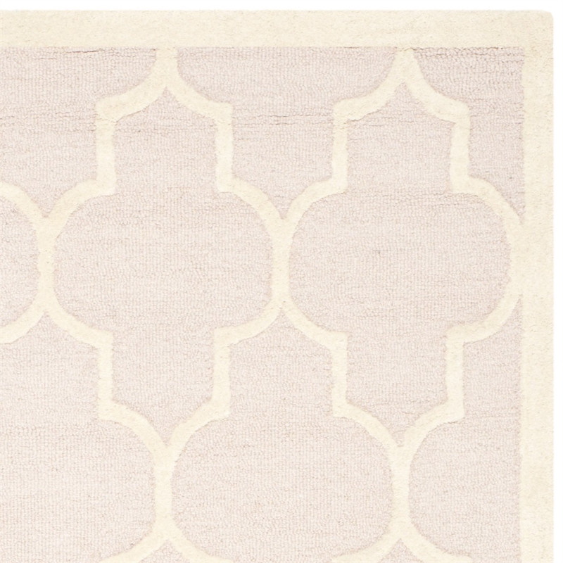 Safavieh Cambridge Light Pink Transitional Rug - 6' x 9'