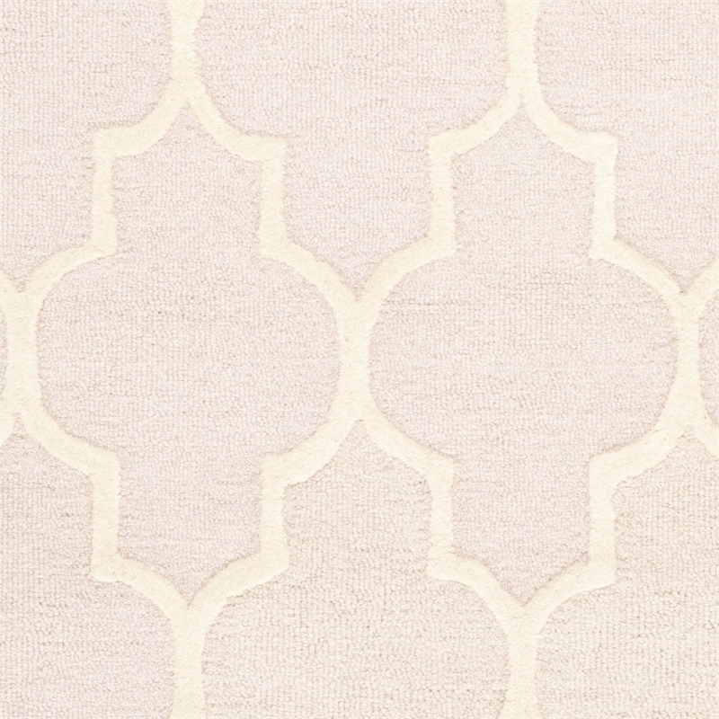 Safavieh Cambridge Light Pink Transitional Rug - 6' x 9'