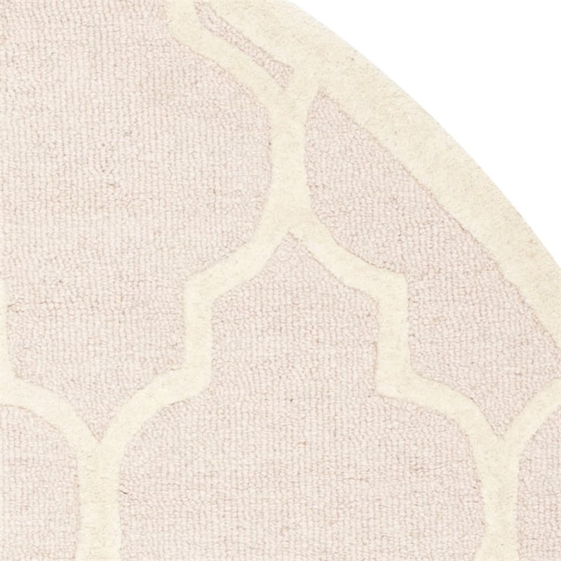 Safavieh Cambridge Light Pink Transitional Rug - Round 6'