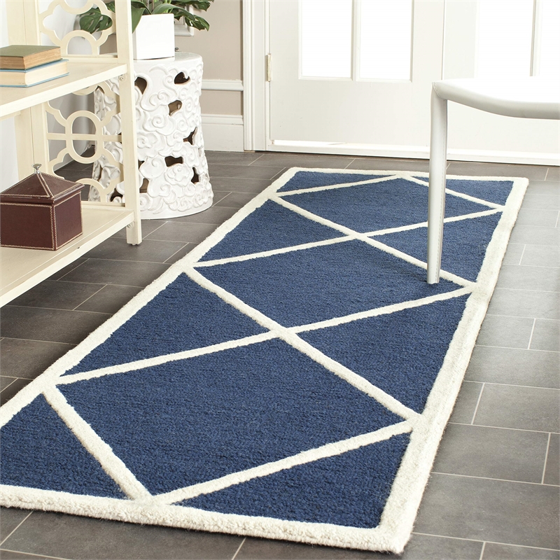 Safavieh Cambridge Navy Transitional Rug - Runner 2'6
