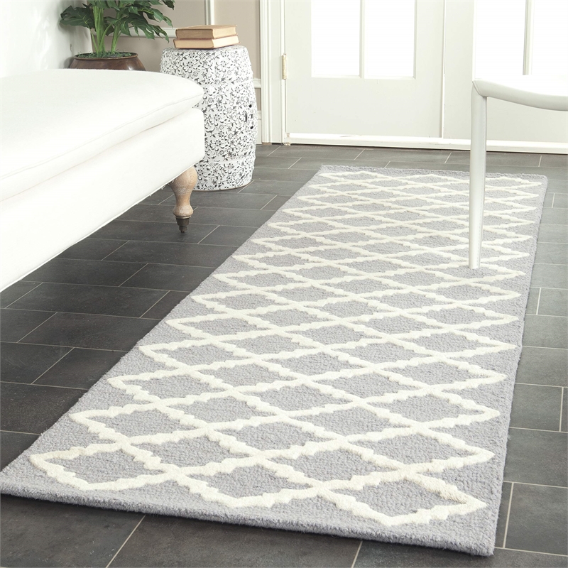 Safavieh Cambridge Silver Transitional Rug - Runner 2'6