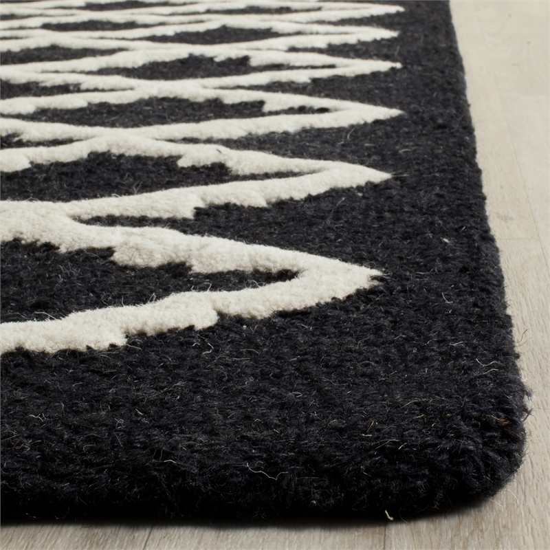 Safavieh Cambridge Black Transitional Rug - 8' x 10'