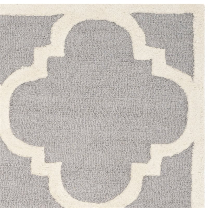 Safavieh Cambridge Silver Transitional Rug - 4' x 6'