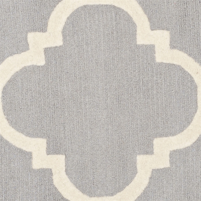 Safavieh Cambridge Silver Transitional Rug - Round 6'