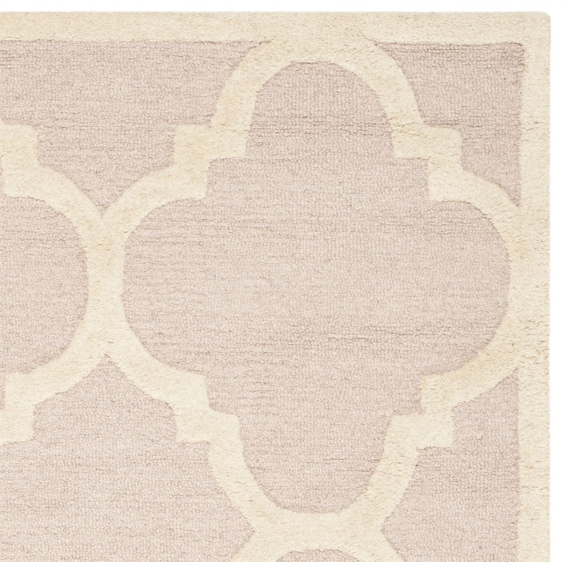 Safavieh Cambridge Light Pink Transitional Rug - 5' x 8'