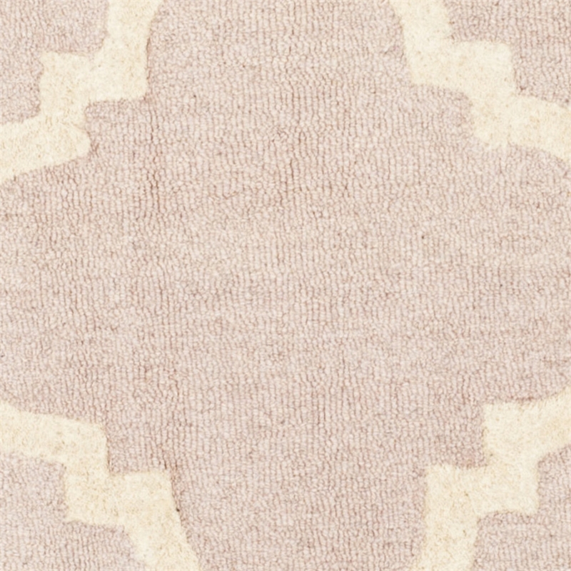 Safavieh Cambridge Light Pink Transitional Rug - Round 6'