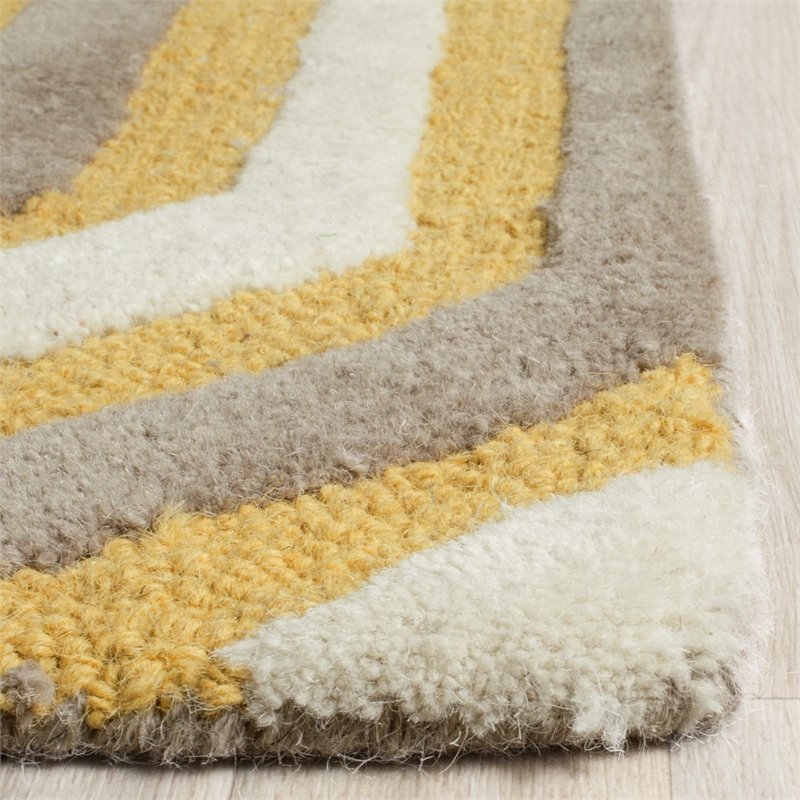 Safavieh Cambridge Orange Transitional Rug - 5' x 8'
