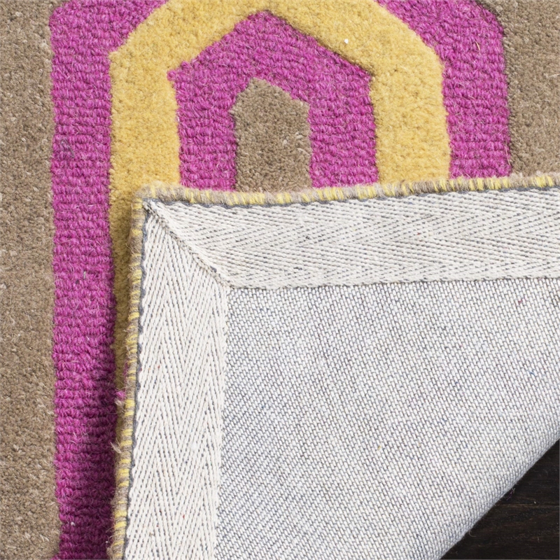 Safavieh Cambridge Orange Transitional Rug - 5' x 8'