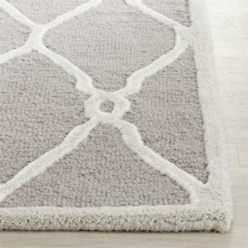 Safavieh Cambridge Dark Grey Transitional Rug - 4' x 6'