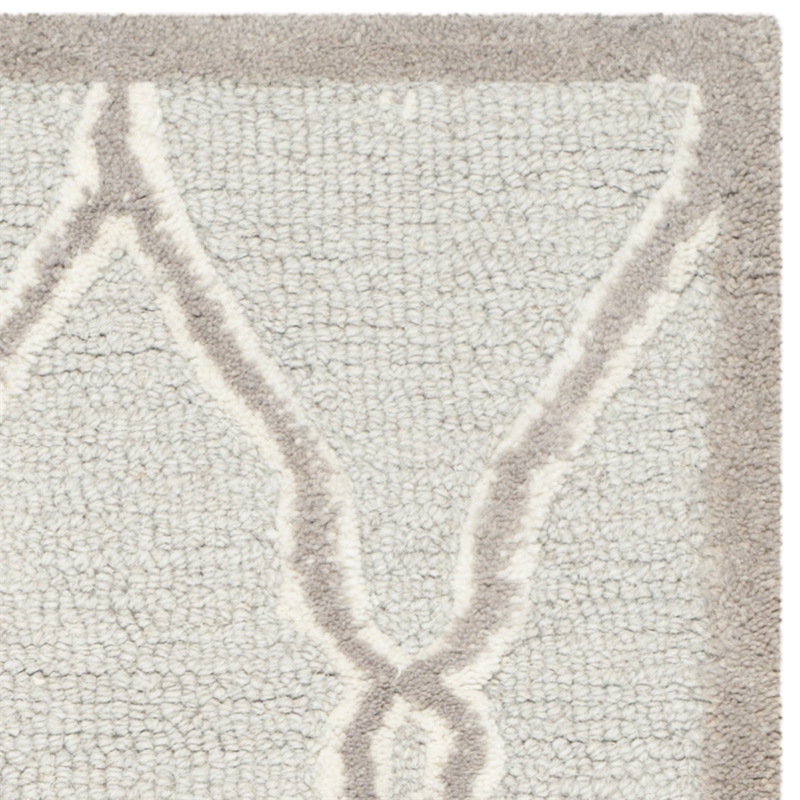 Safavieh Cambridge Light Grey Transitional Rug - 2' x 3'