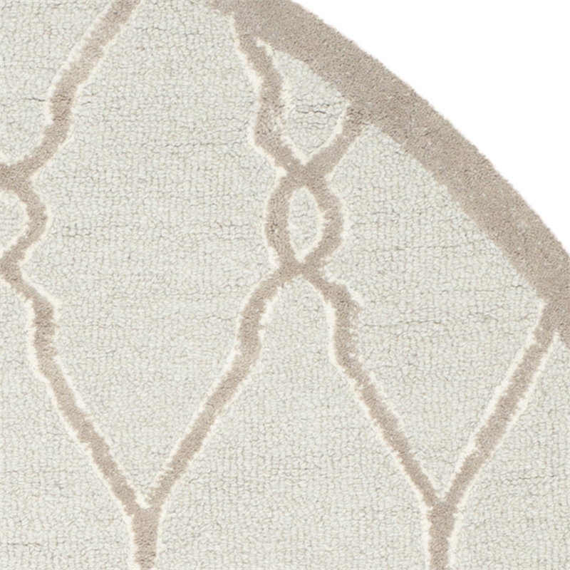 Safavieh Cambridge Light Grey Transitional Rug - Round 6'