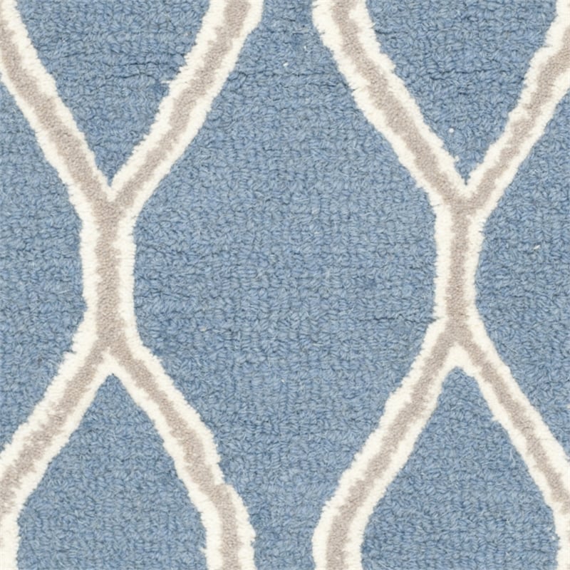 Safavieh Cambridge Navy Transitional Rug - 2' x 3'