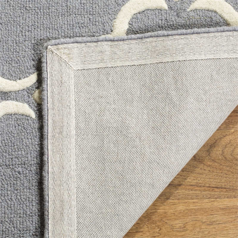 Safavieh Cambridge Dark Grey Transitional Rug - 4' x 6'