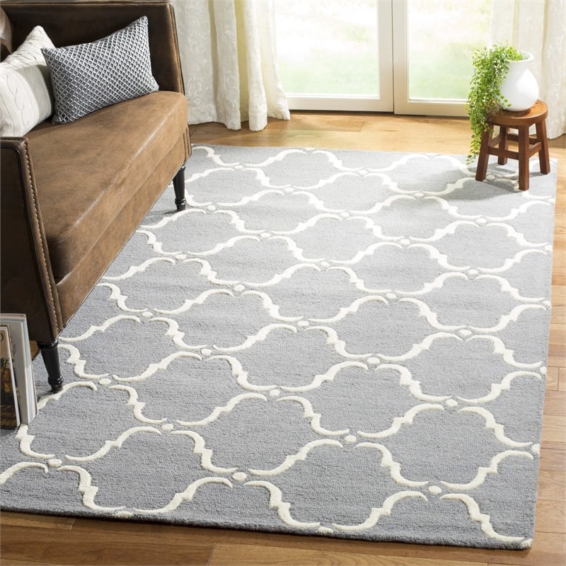 Safavieh Cambridge Dark Grey Transitional Rug - 5' x 8'