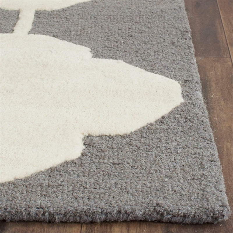 Safavieh Cambridge Dark Grey Transitional Rug - 2' x 3'