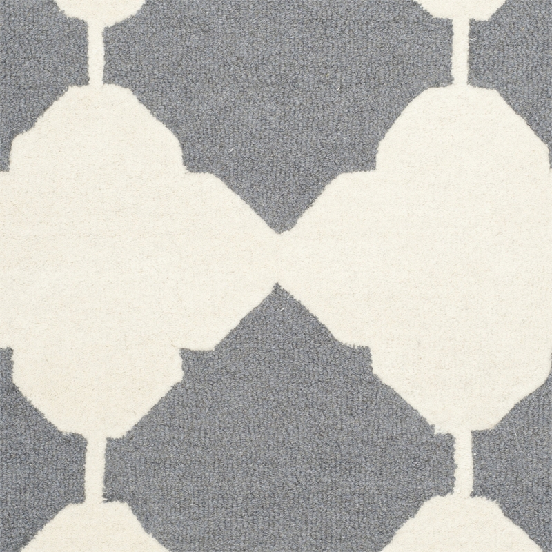Safavieh Cambridge Dark Grey Transitional Rug - 3' x 5'