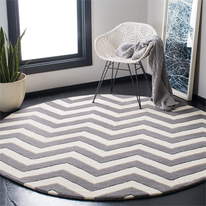 Safavieh Chatham 9' X 9' Round Wool Hand Tufted Rug In Dark Gray And Ivory