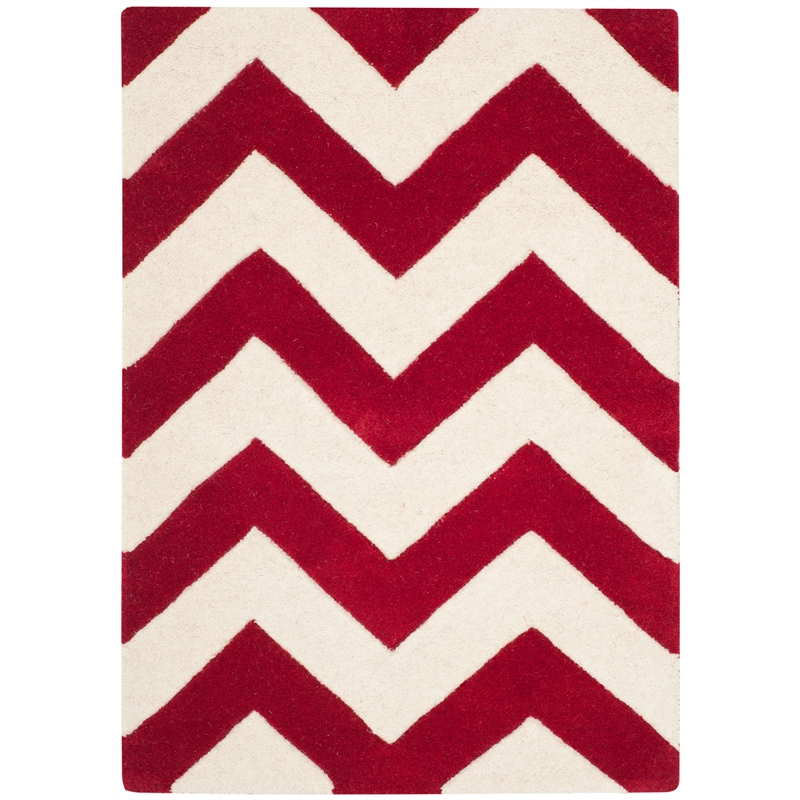Safavieh Chatham 3' X 5' Wool Hand Tufted Rug in Red / Ivory